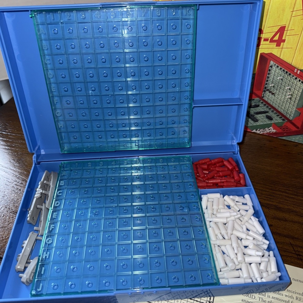 Parker Brothers Battleship Retro Series Naval Board Game 2 Players 7+ B7744 - Picture 5 of 9